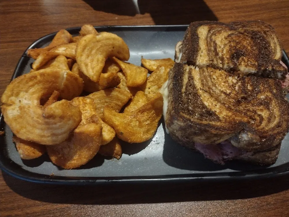 Rueben with Sidewinder Fries